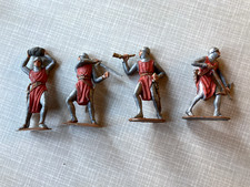 Konvolut 4 Ritterfiguren (alt)