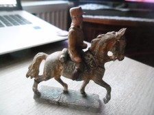 Massefigur, Pferd und